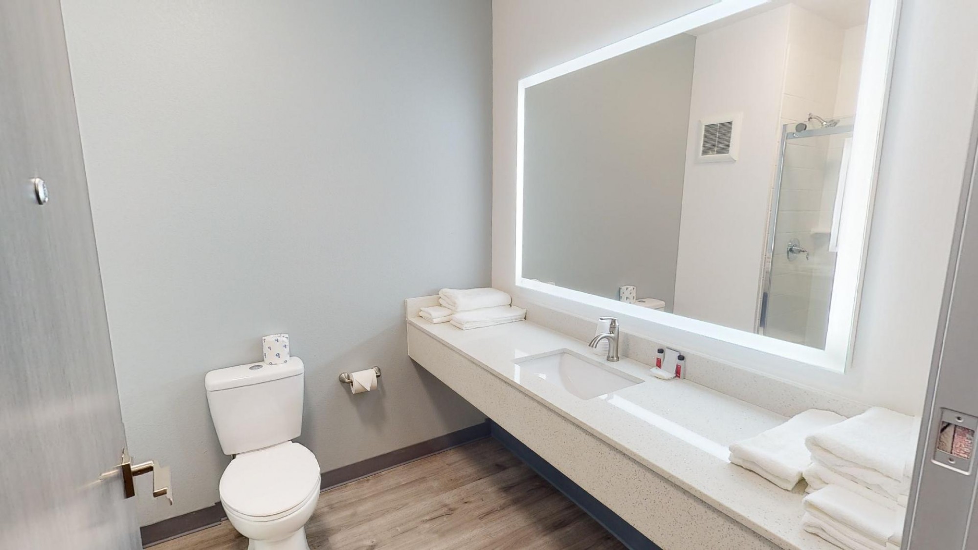 Two Queen Beds at Bevens Creek Inn - Stay Suites